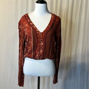 Boho Crop Top , long sleeves, front button down, elastic waist & cuffs